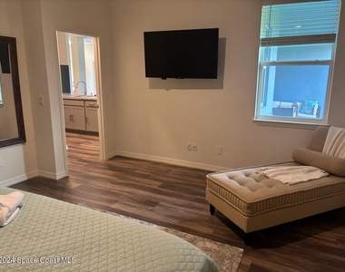 647 Airoso Road Se - Photo Thumbnail 13