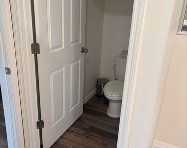 647 Airoso Road Se - Photo Thumbnail 17