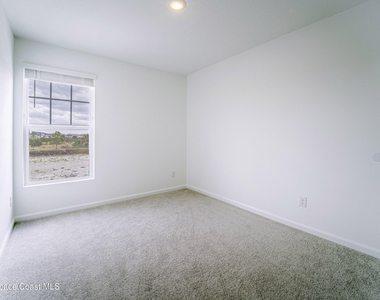 1918 Bluewater Lane - Photo Thumbnail 7