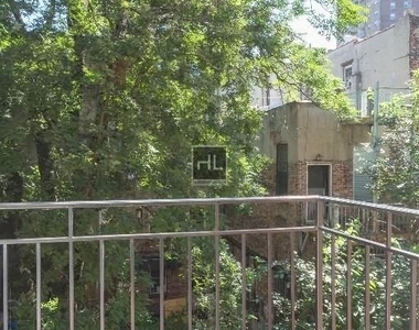 E 7th St. - Photo Thumbnail 3