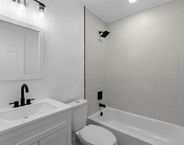 2240 Conway Drive - Photo Thumbnail 22