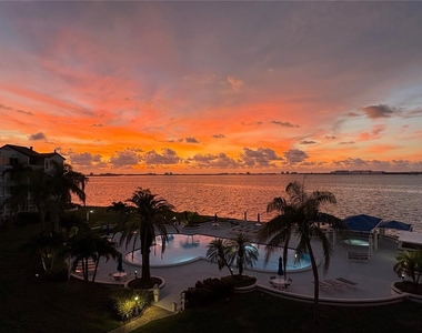 5155 Isla Key Boulevard S - Photo Thumbnail 2