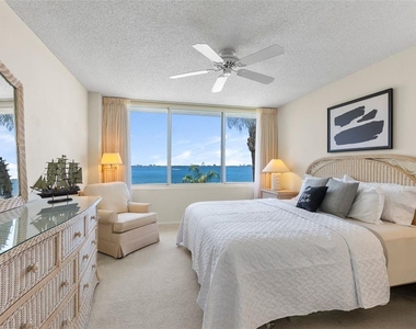 5155 Isla Key Boulevard S - Photo Thumbnail 8