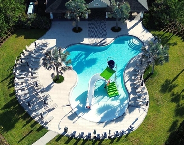 30600 Thunderbird Drive - Photo Thumbnail 18