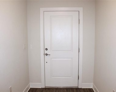 30600 Thunderbird Drive - Photo Thumbnail 32