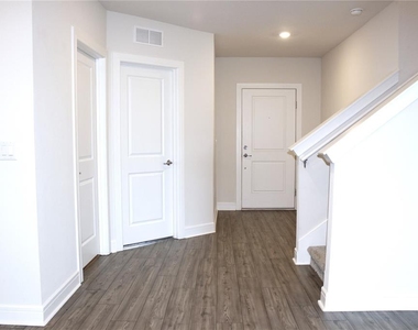 30600 Thunderbird Drive - Photo Thumbnail 31