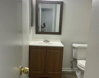 8428 Camden Street - Photo Thumbnail 7