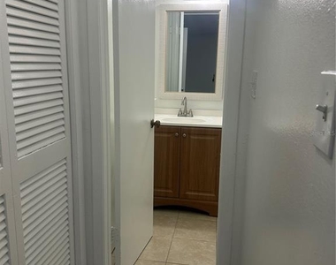 8426 Camden Street - Photo Thumbnail 4