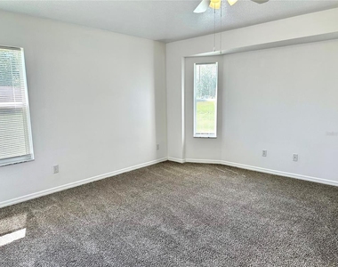 4416 Redcoat Drive - Photo Thumbnail 16