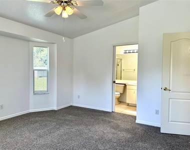 4416 Redcoat Drive - Photo Thumbnail 15