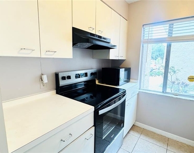 5508 Pokeweed Court - Photo Thumbnail 6