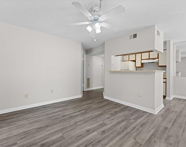 8641 Fancy Finch Drive - Photo Thumbnail 2
