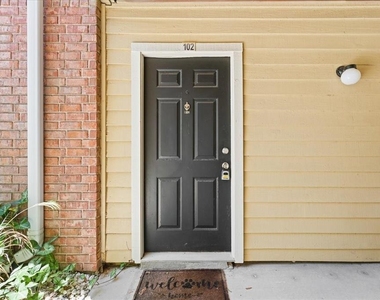 8641 Fancy Finch Drive - Photo Thumbnail 21