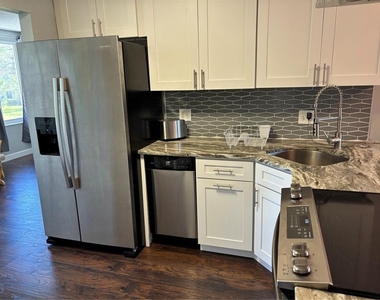 2456 Ecuadorian Way - Photo Thumbnail 9
