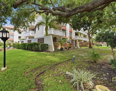 2612 Pearce Drive - Photo Thumbnail 12