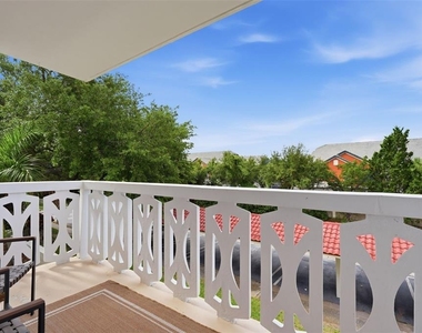 2612 Pearce Drive - Photo Thumbnail 14