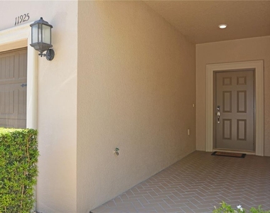11925 Greengate Drive - Photo Thumbnail 1