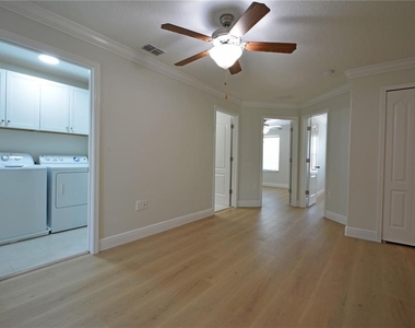11925 Greengate Drive - Photo Thumbnail 20