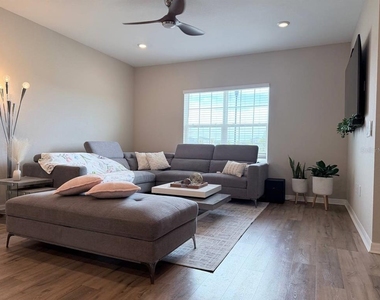 380 Huckleberry Blossom Drive - Photo Thumbnail 3
