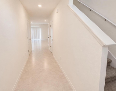 2199 Longleaf Road - Photo Thumbnail 5