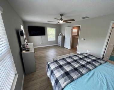 15246 Harrington Cove Drive - Photo Thumbnail 18