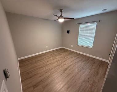 15246 Harrington Cove Drive - Photo Thumbnail 24