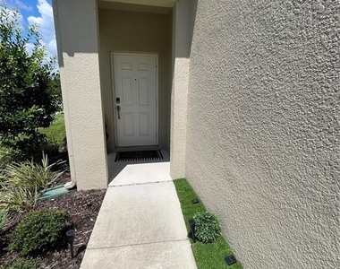 15246 Harrington Cove Drive - Photo Thumbnail 5