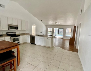 511 Coventry Road - Photo Thumbnail 3