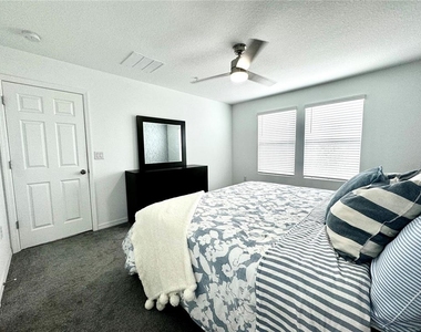 10251 Highline Crest Street - Photo Thumbnail 20