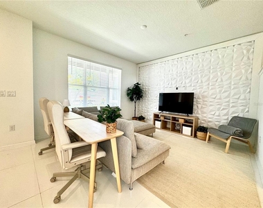 10251 Highline Crest Street - Photo Thumbnail 11