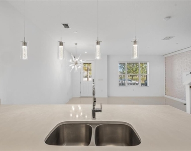 10251 Highline Crest Street - Photo Thumbnail 16