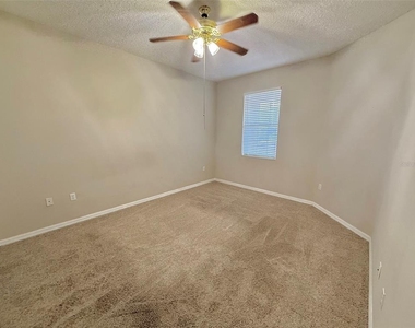 3421 Home Town Lane - Photo Thumbnail 8