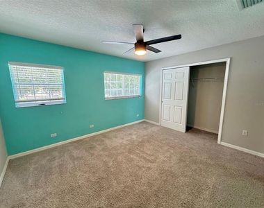 3421 Home Town Lane - Photo Thumbnail 17