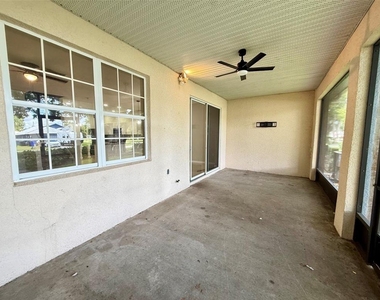 3421 Home Town Lane - Photo Thumbnail 21