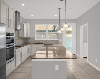 5167 Caspian Street - Photo Thumbnail 9