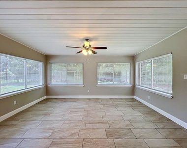 3012 Rogan Road - Photo Thumbnail 16