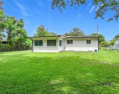3012 Rogan Road - Photo Thumbnail 34