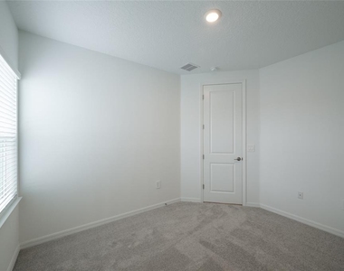 1029 Ladyfish Trail - Photo Thumbnail 34