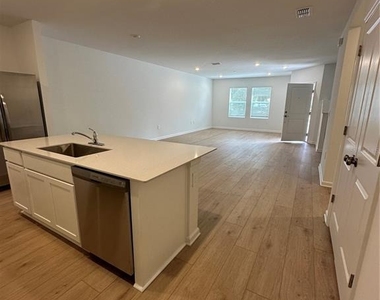 5172 Clay Whaley Road - Photo Thumbnail 1