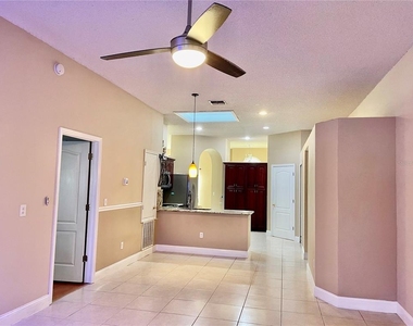2018 Crosscreek Court - Photo Thumbnail 6