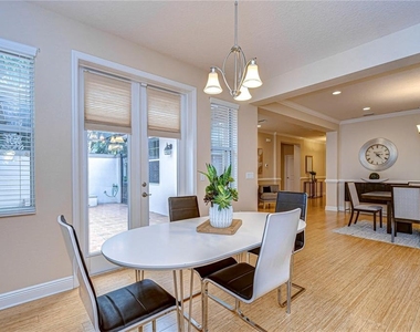 6801 Lockington Court - Photo Thumbnail 25