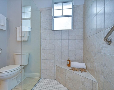 6801 Lockington Court - Photo Thumbnail 38