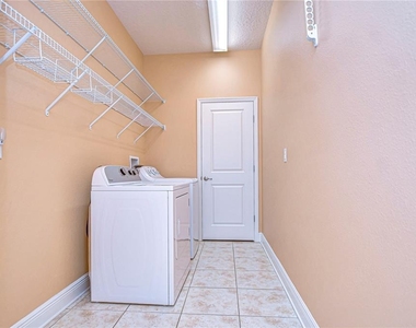 6801 Lockington Court - Photo Thumbnail 41