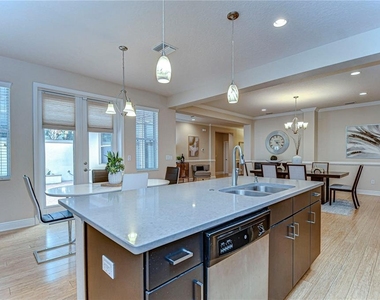 6801 Lockington Court - Photo Thumbnail 13
