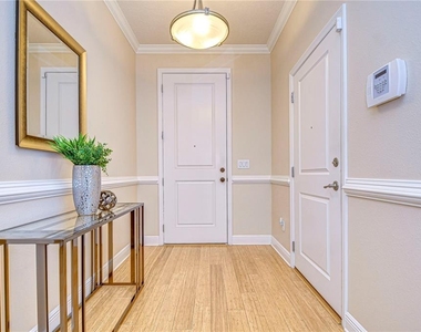 6801 Lockington Court - Photo Thumbnail 6