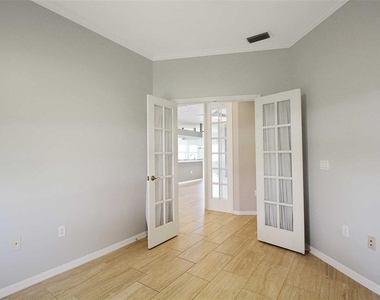 4815 77th Street E - Photo Thumbnail 6