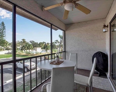 5420 Swift Road - Photo Thumbnail 13