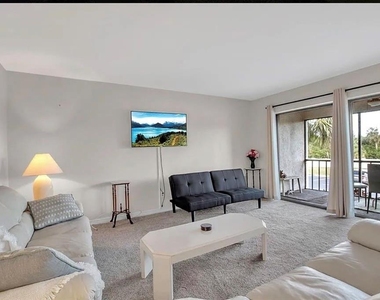 5420 Swift Road - Photo Thumbnail 12