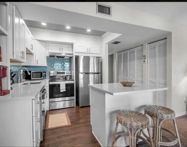 5420 Swift Road - Photo Thumbnail 4