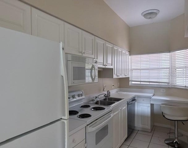 4220 Central Sarasota Parkway - Photo Thumbnail 2